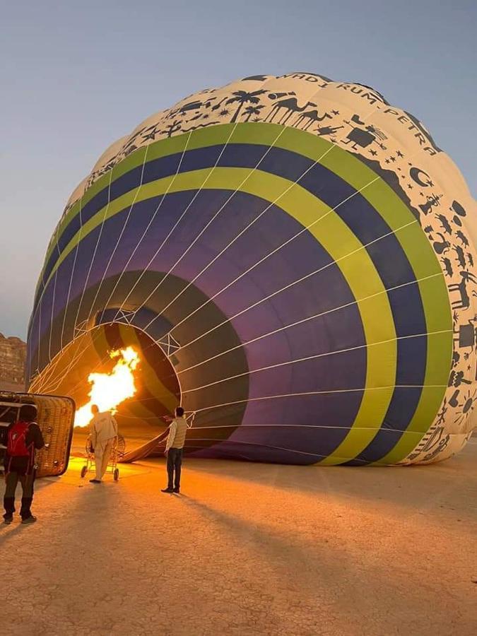 Wadi Rum Bubble Tent & Bedouin Style Exteriör bild