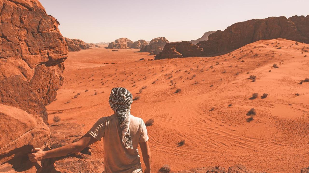 Wadi Rum Bubble Tent & Bedouin Style Exteriör bild